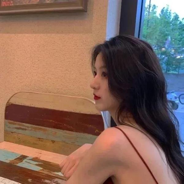 我的篡位替身